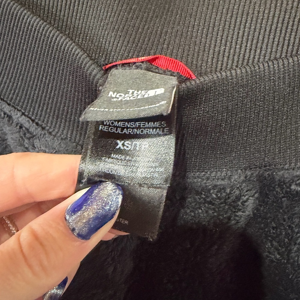 North face pants - Picture 2 of 4